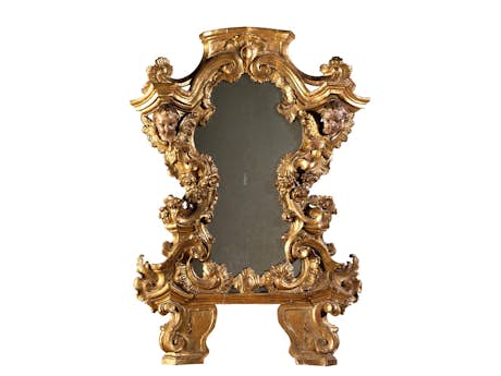 Vergoldeter Holzspiegel mit Putti
